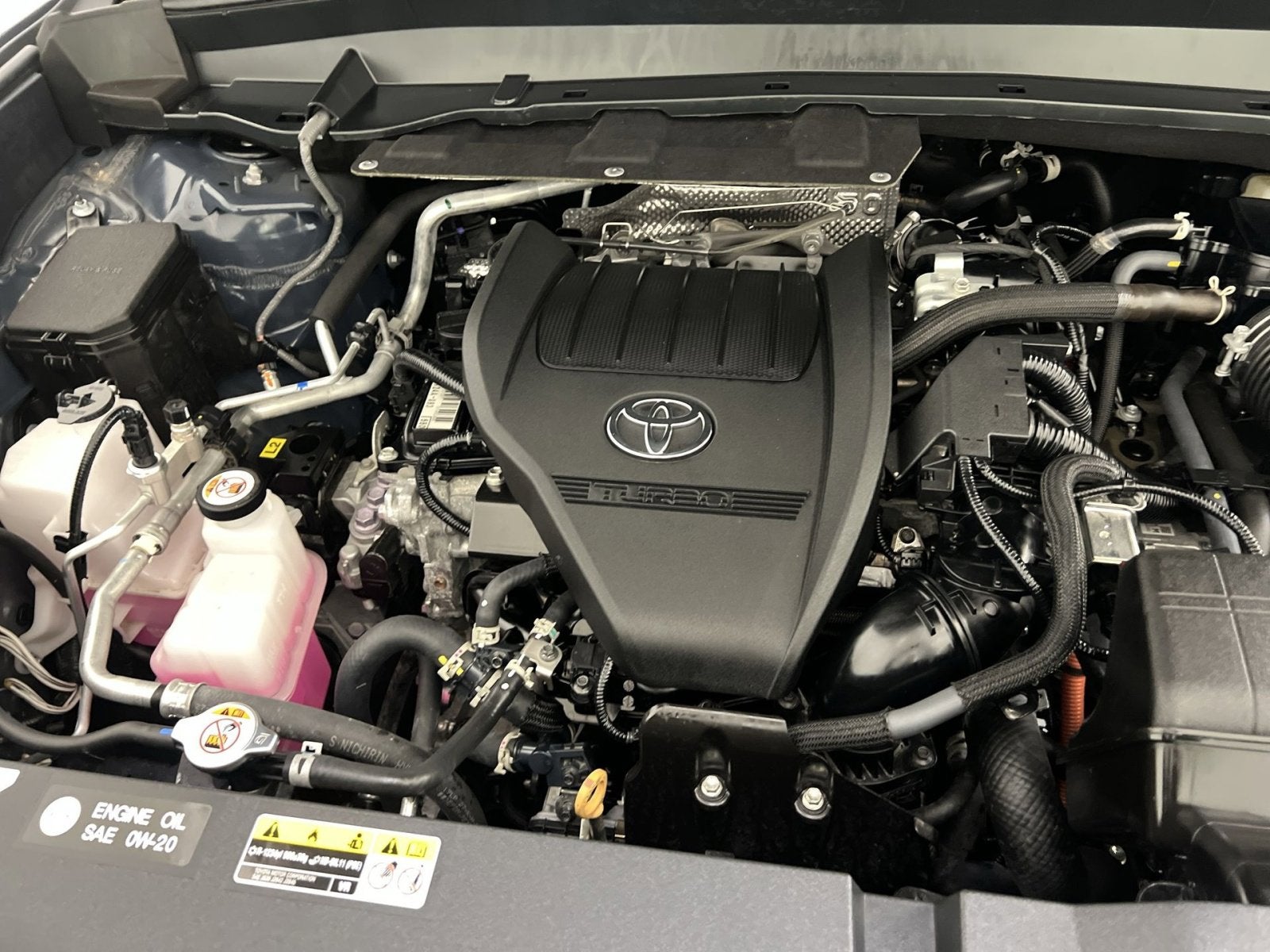2025 Toyota Grand Highlander Hybrid MAX Platinum
