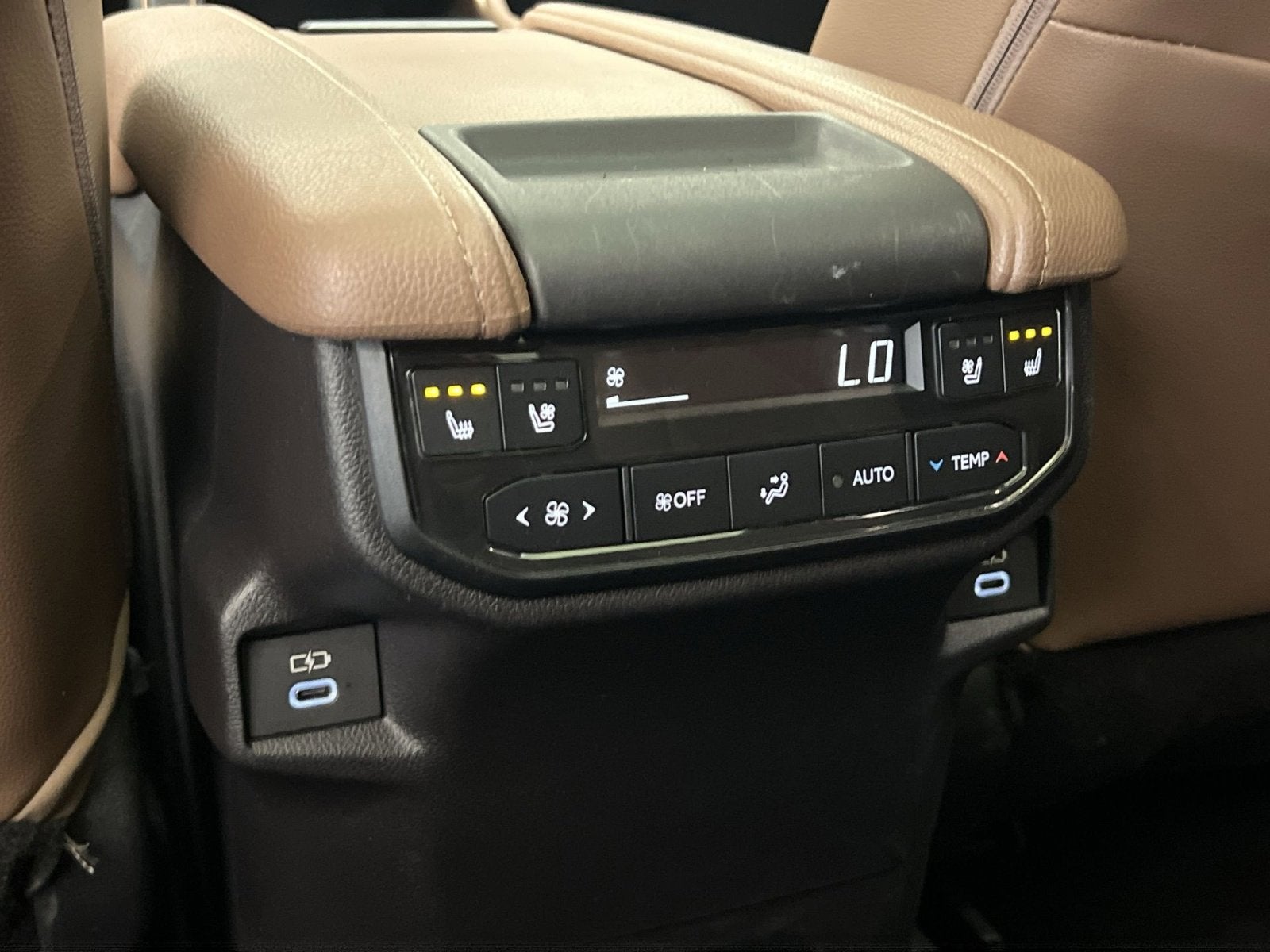 2025 Toyota Grand Highlander Hybrid MAX Platinum