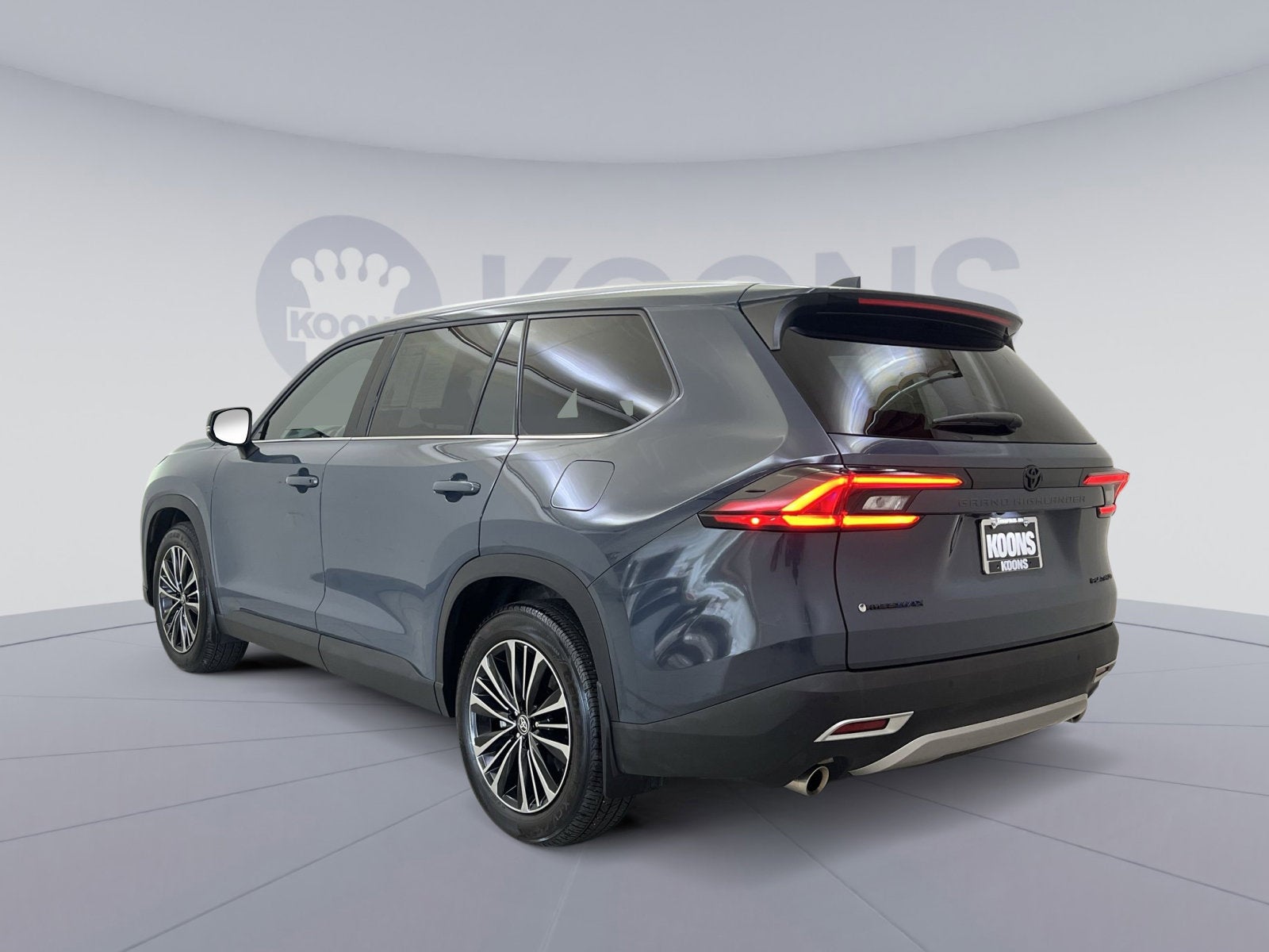 2025 Toyota Grand Highlander Hybrid MAX Platinum