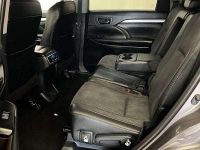 2019 Toyota Highlander LE Plus