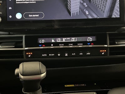 2025 Toyota Sienna Woodland Edition