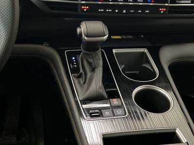 2025 Toyota Sienna Woodland Edition