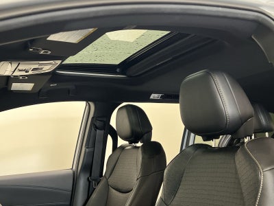 2025 Toyota Sienna Woodland Edition