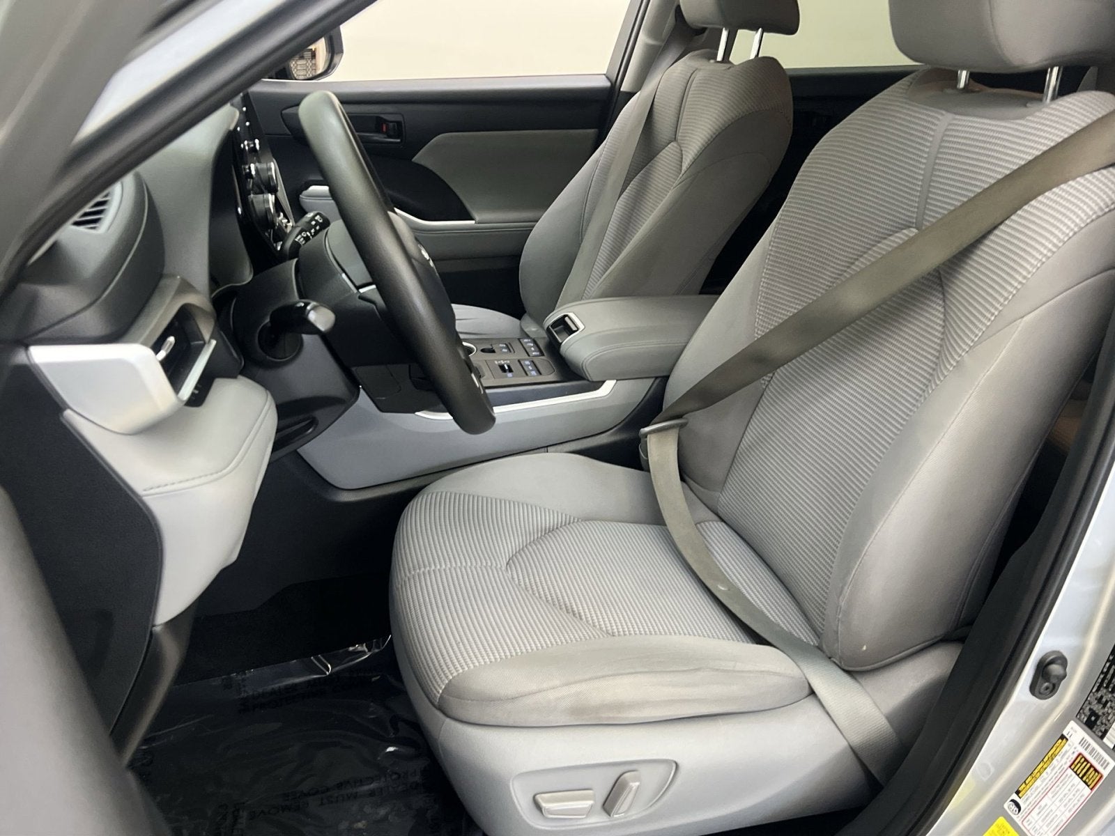 2020 Toyota Highlander L