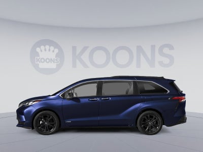 2023 Toyota Sienna XSE