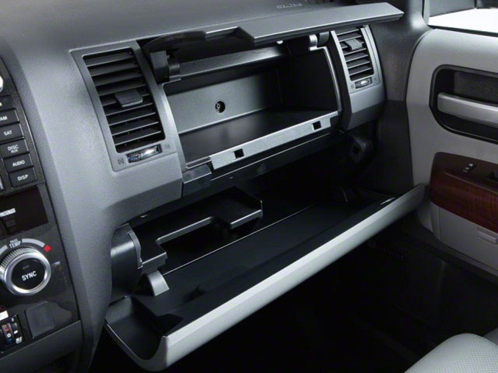 2013 Toyota Sequoia Platinum