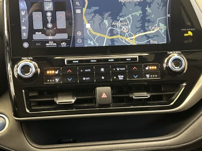 2021 Toyota Highlander Hybrid Platinum