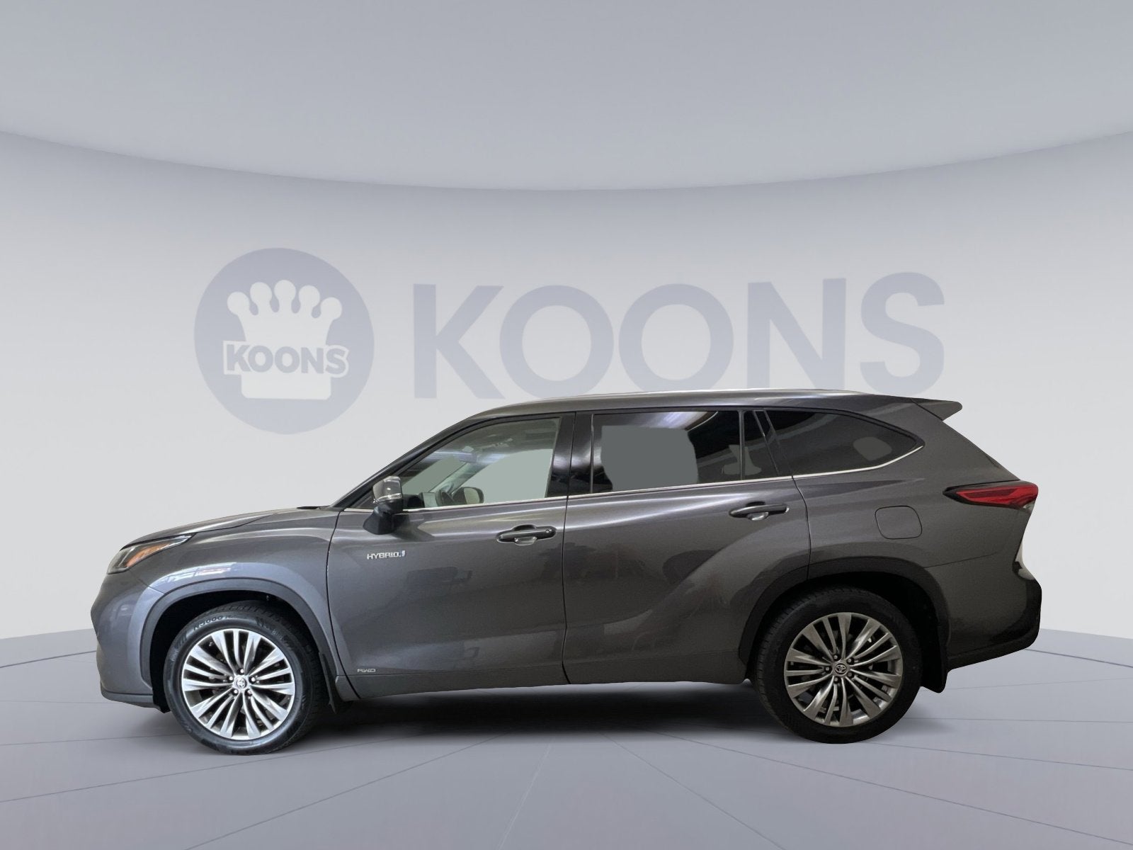 2021 Toyota Highlander Hybrid Platinum