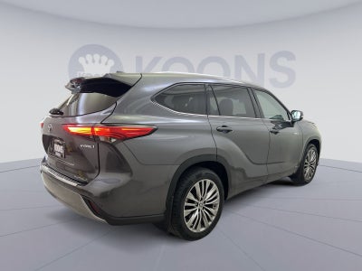 2021 Toyota Highlander Hybrid Platinum