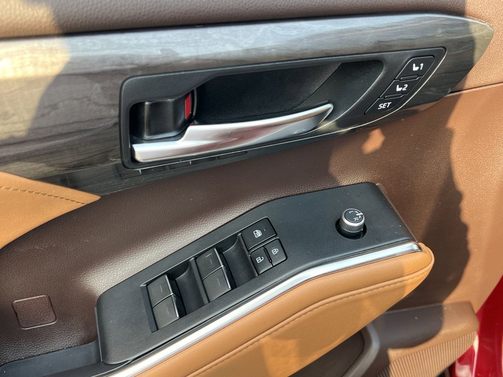 2020 Toyota Highlander Hybrid Platinum