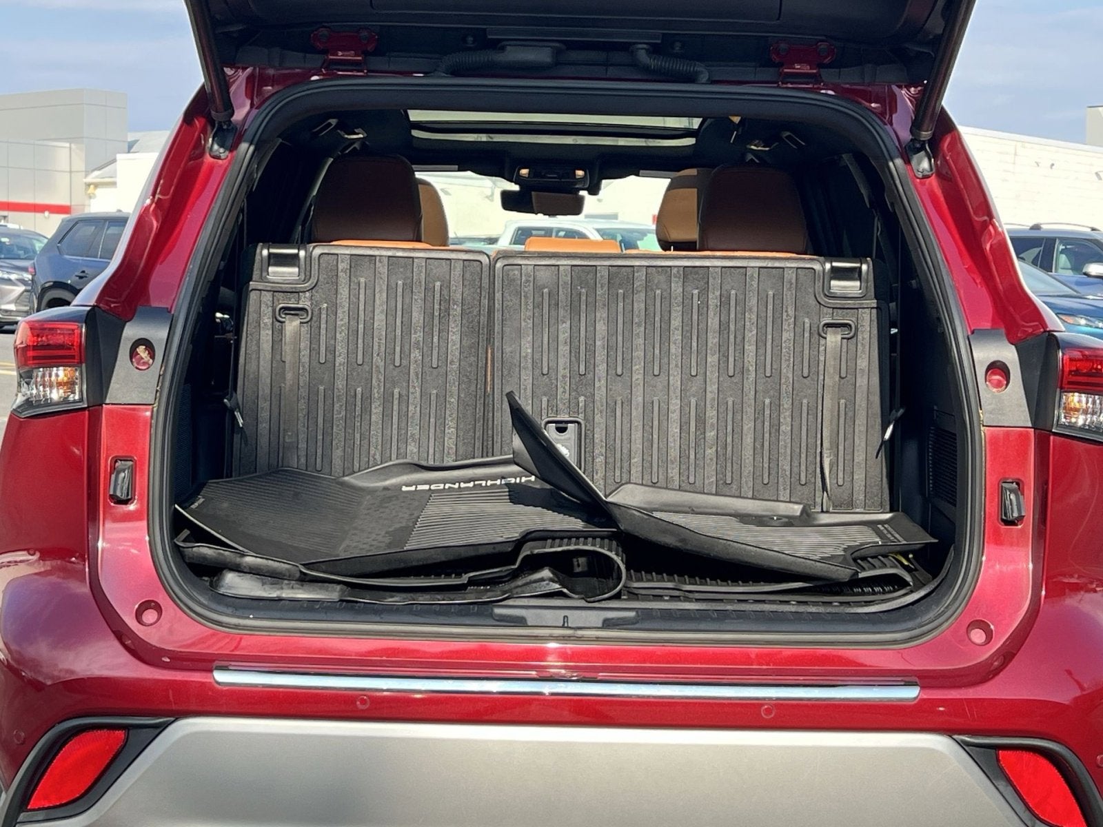 2020 Toyota Highlander Hybrid Platinum