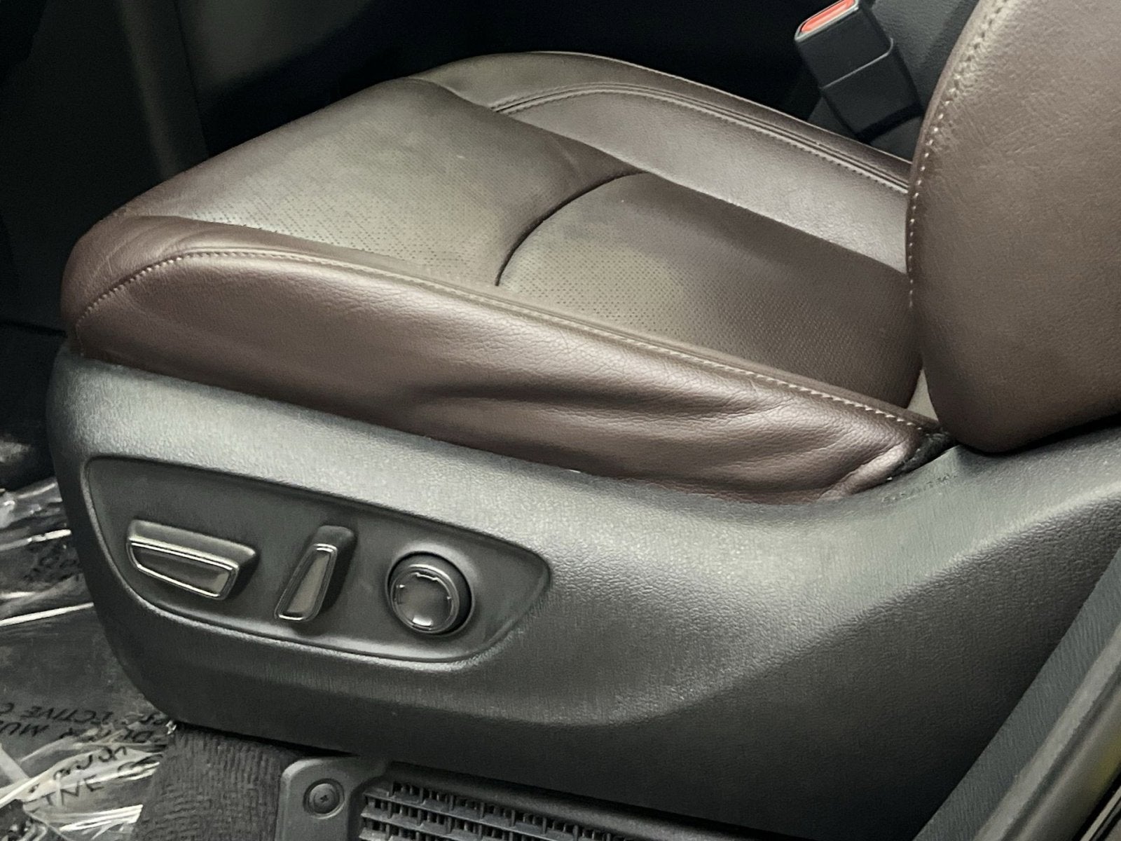 2023 Toyota Sienna Platinum
