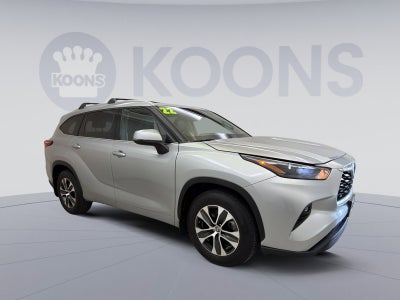 2022 Toyota Highlander XLE