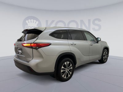 2021 Toyota Highlander XLE