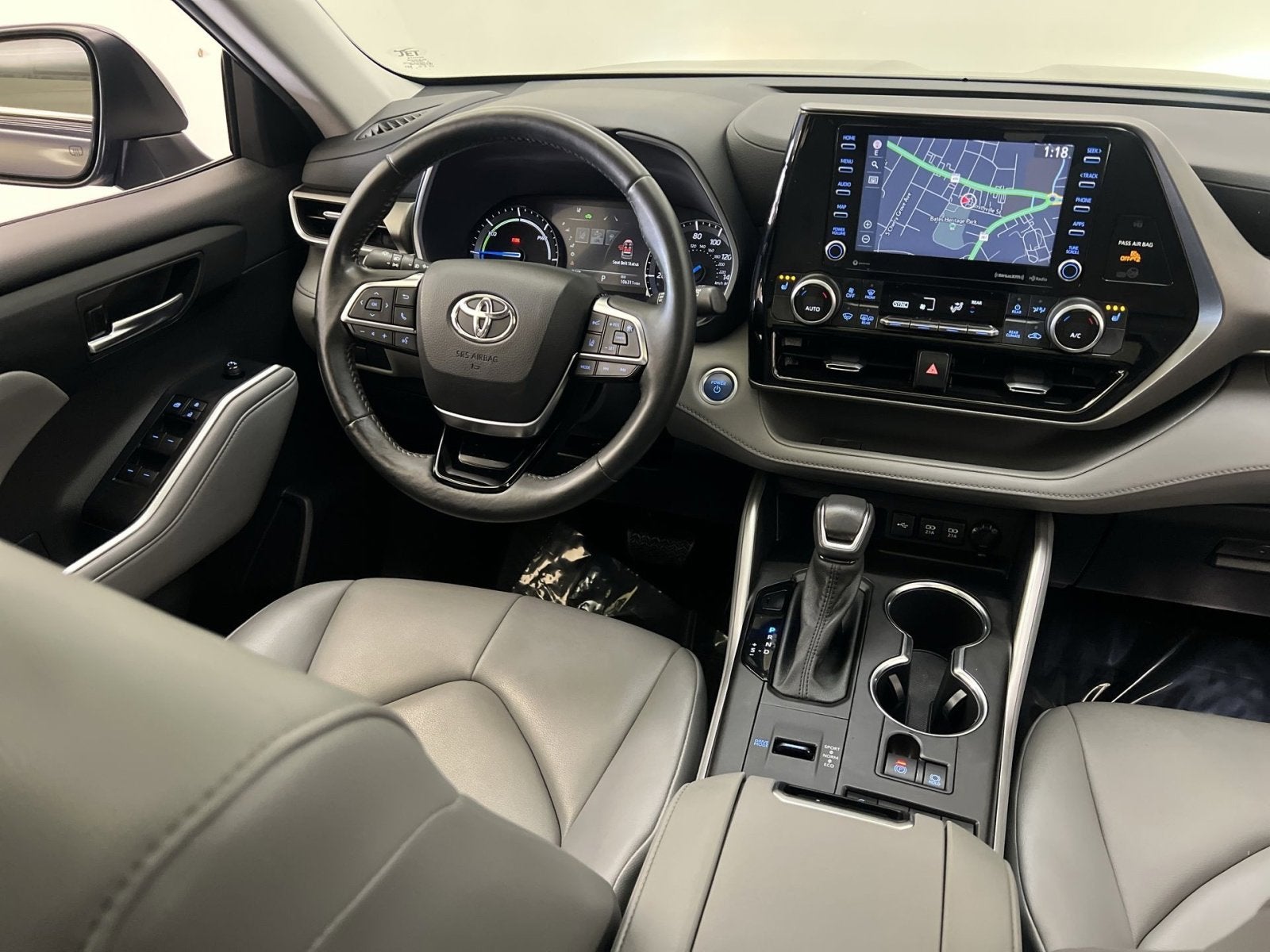 2021 Toyota Highlander Hybrid XLE