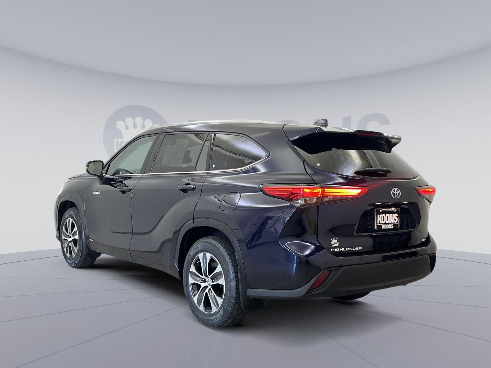 2021 Toyota Highlander Hybrid XLE