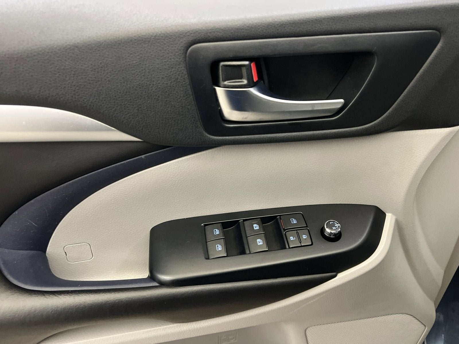 2019 Toyota Highlander Hybrid XLE