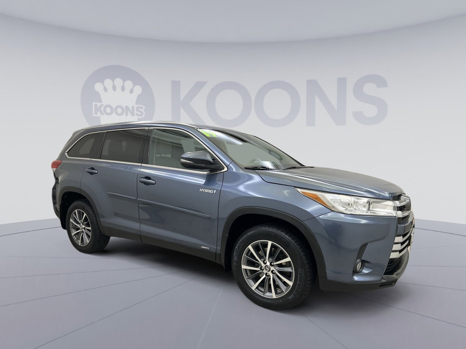 2019 Toyota Highlander Hybrid XLE