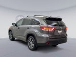 2017 Toyota Highlander Hybrid XLE