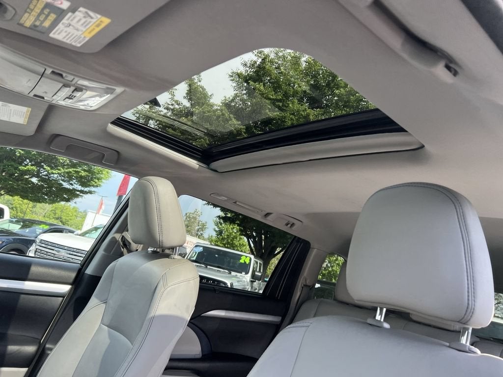 2016 Toyota Highlander XLE V6