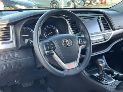 2015 Toyota Highlander XLE V6
