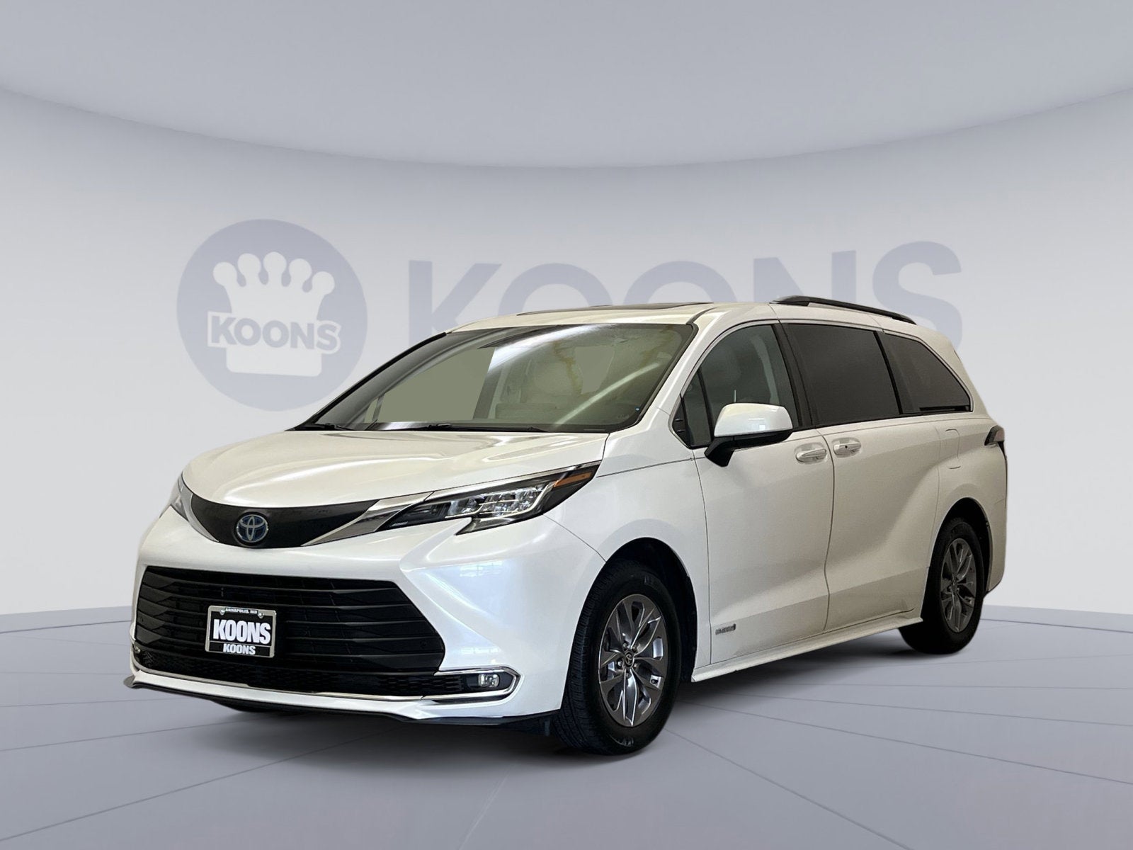 2021 Toyota Sienna XLE