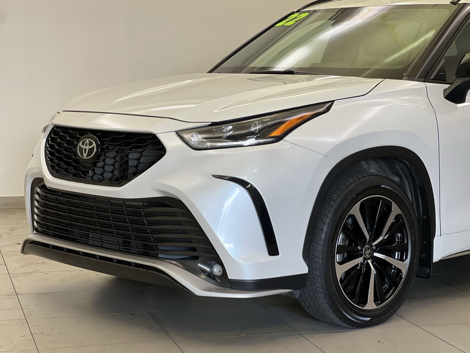 2022 Toyota Highlander XSE