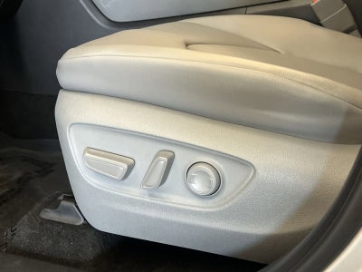 2024 Toyota Highlander Hybrid XLE