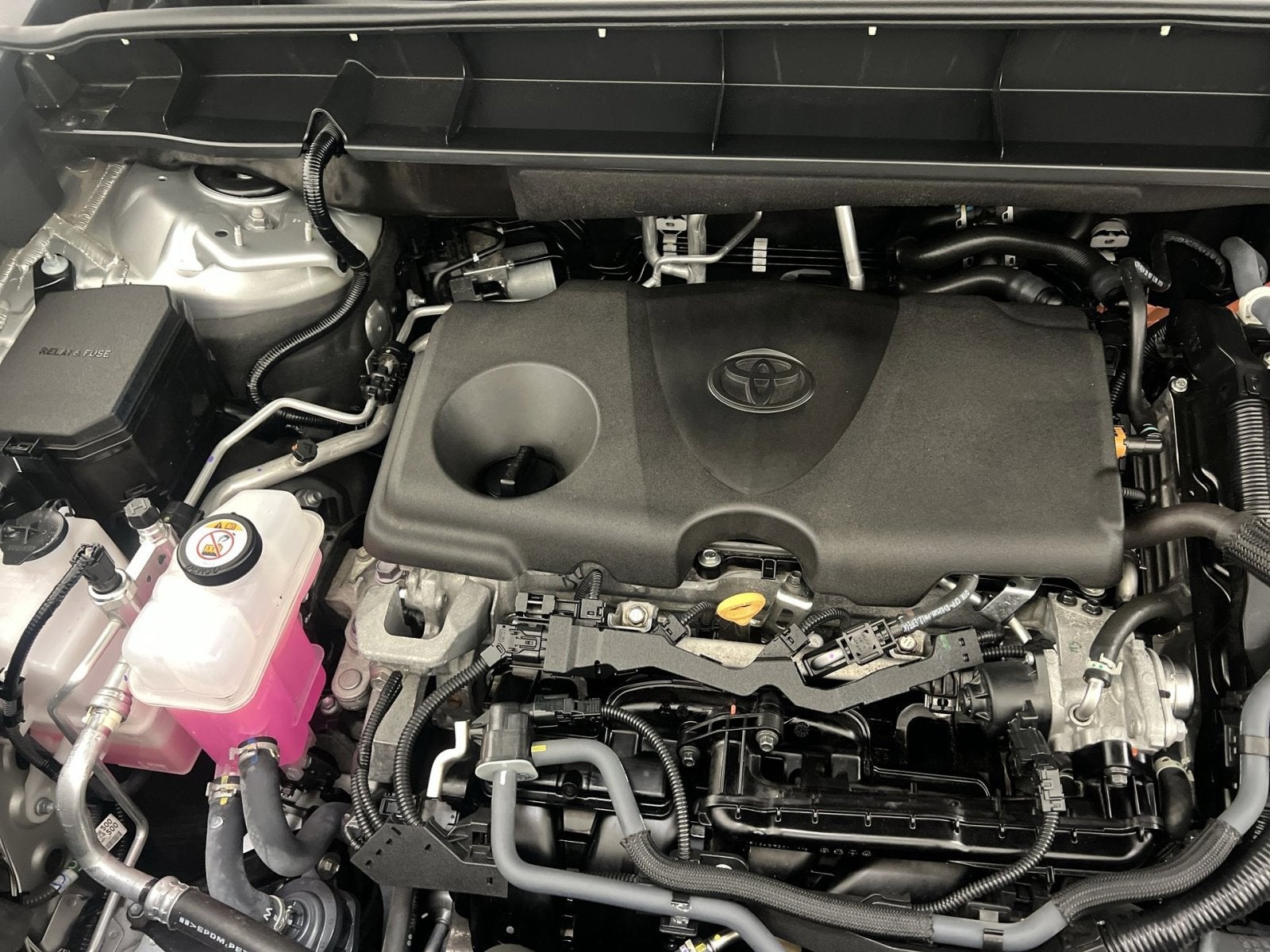 2024 Toyota Highlander Hybrid XLE