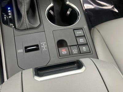 2024 Toyota Highlander Hybrid XLE