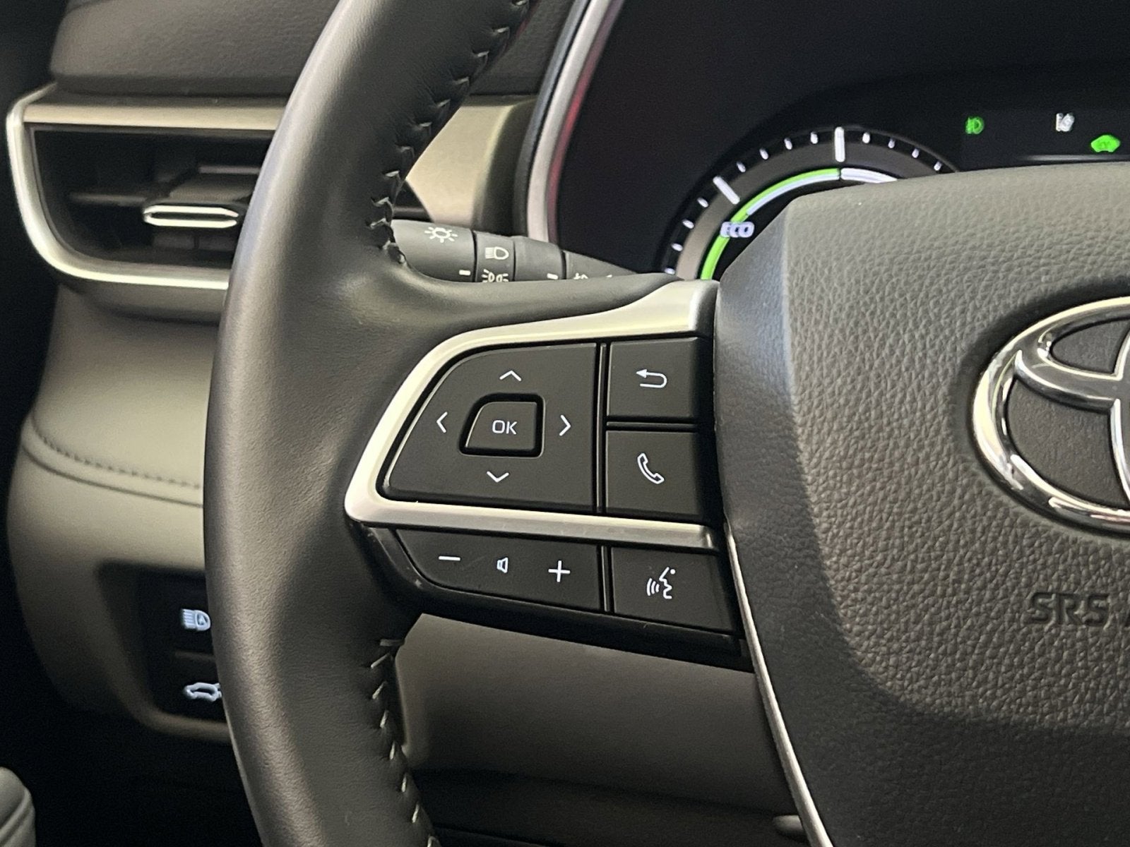 2024 Toyota Highlander Hybrid XLE