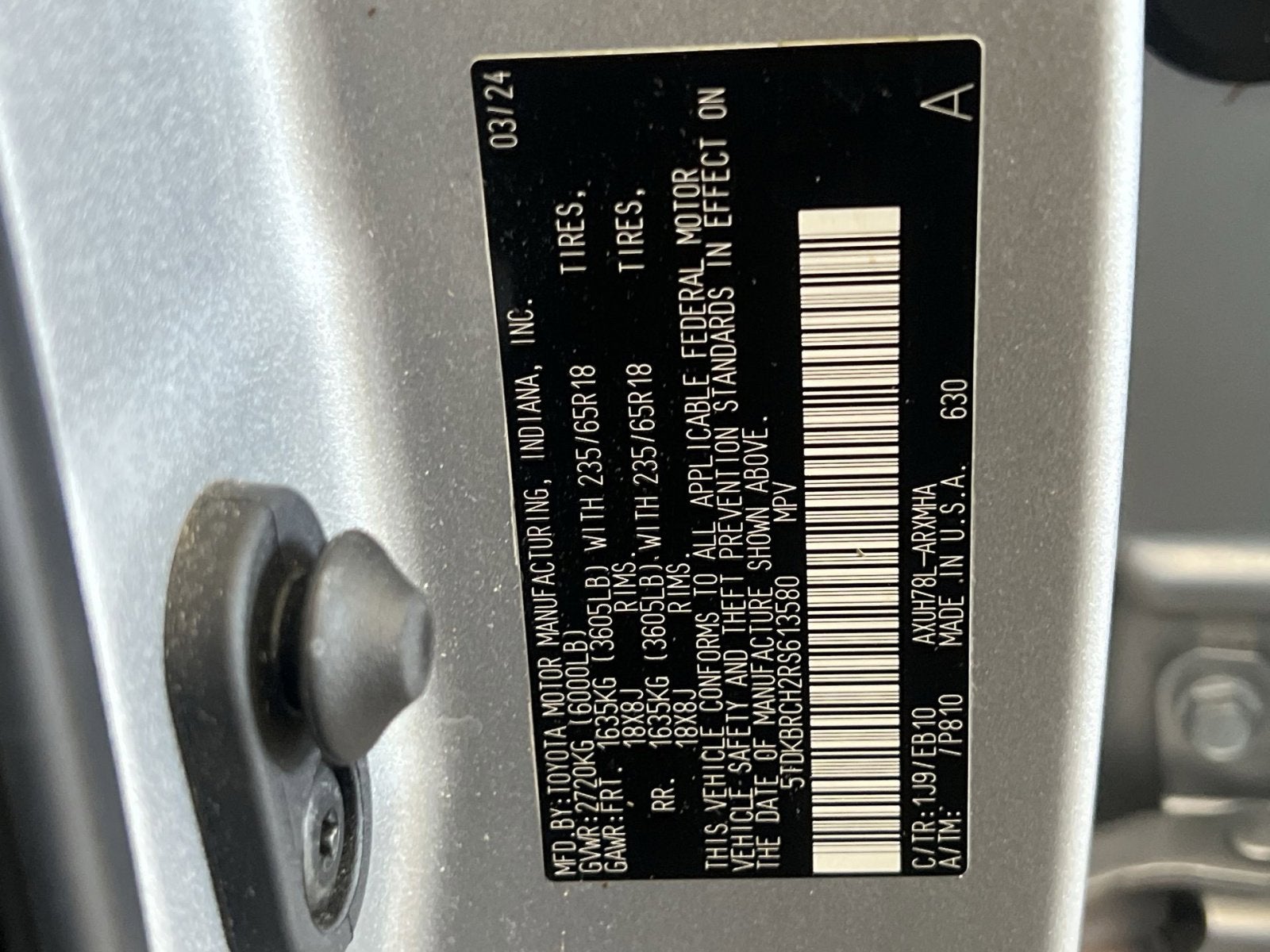 2024 Toyota Highlander Hybrid XLE