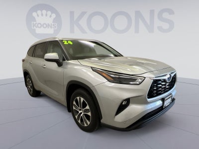 2024 Toyota Highlander Hybrid XLE