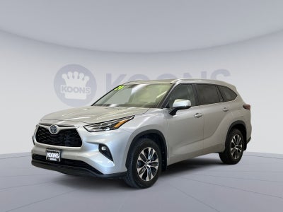2024 Toyota Highlander Hybrid XLE