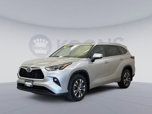2024 Toyota Highlander Hybrid XLE