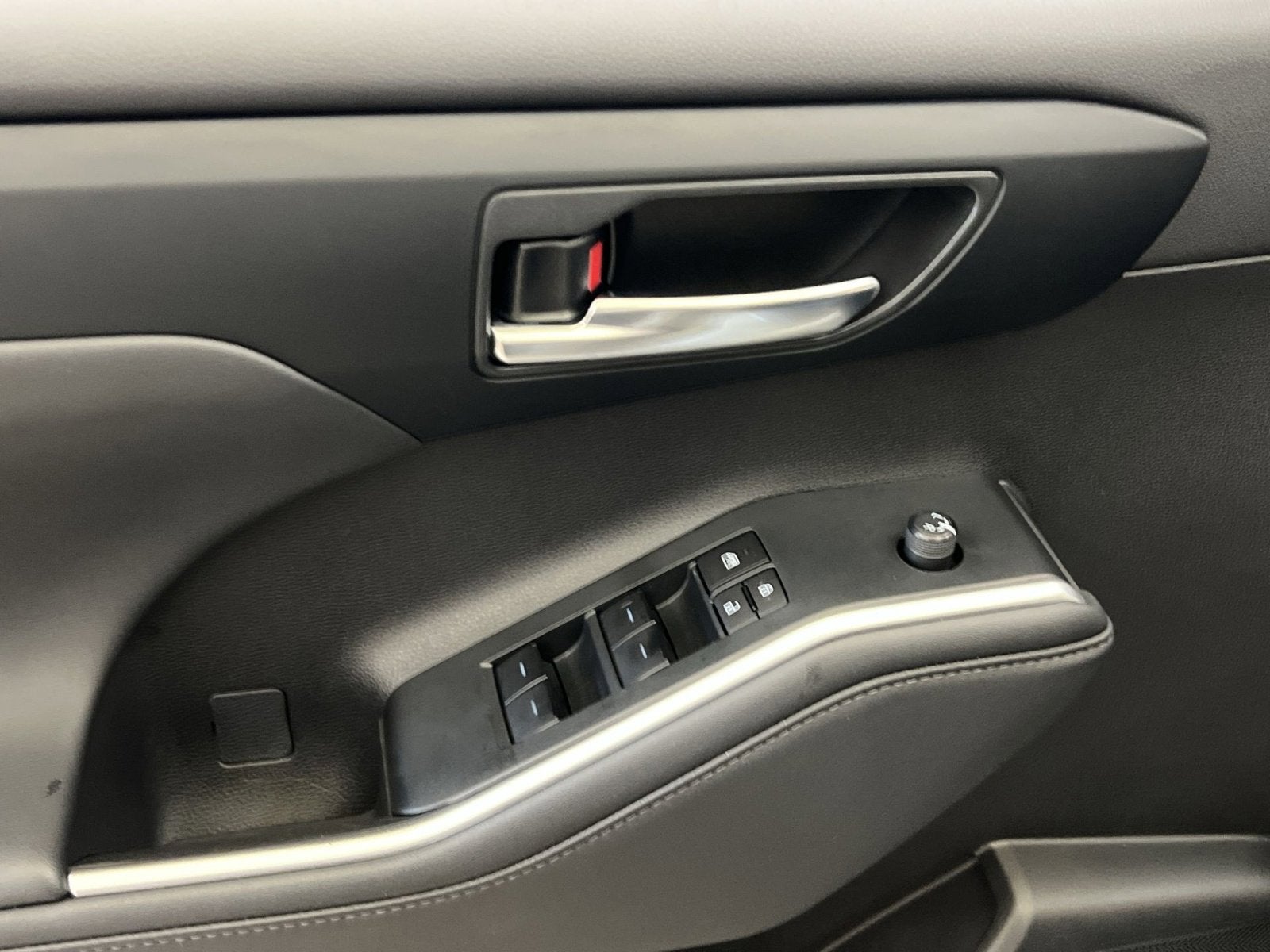 2024 Toyota Highlander Hybrid XLE