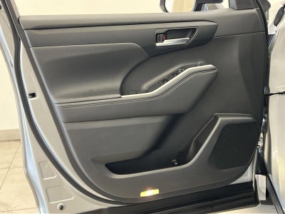 2024 Toyota Highlander Hybrid XLE