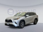 2024 Toyota Highlander Hybrid XLE