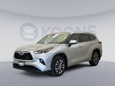2024 Toyota Highlander Hybrid XLE