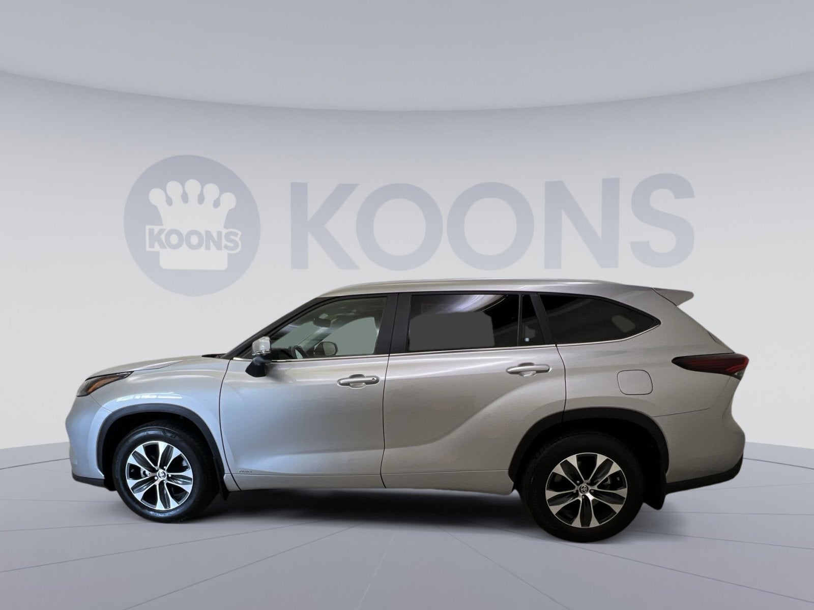 2024 Toyota Highlander Hybrid XLE