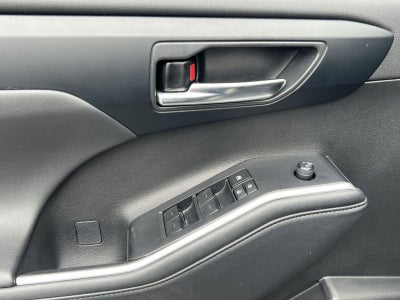 2024 Toyota Highlander Hybrid XLE