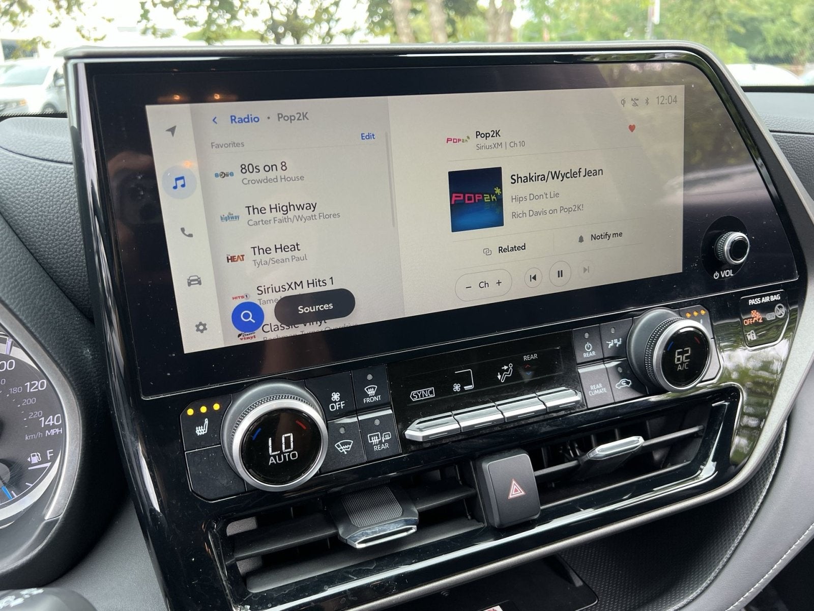 2024 Toyota Highlander Hybrid XLE