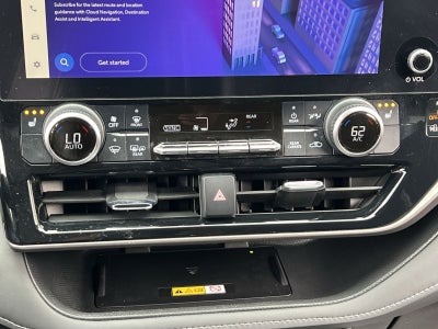 2024 Toyota Highlander Hybrid XLE