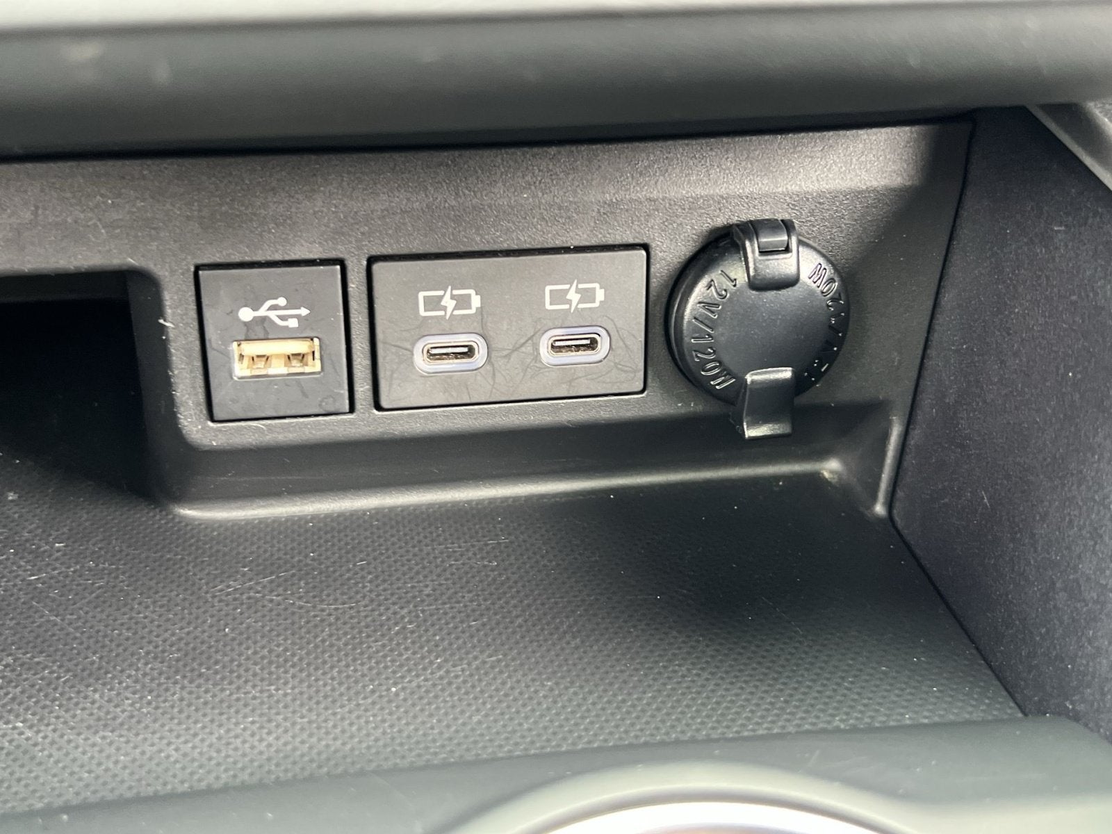 2024 Toyota Highlander Hybrid XLE