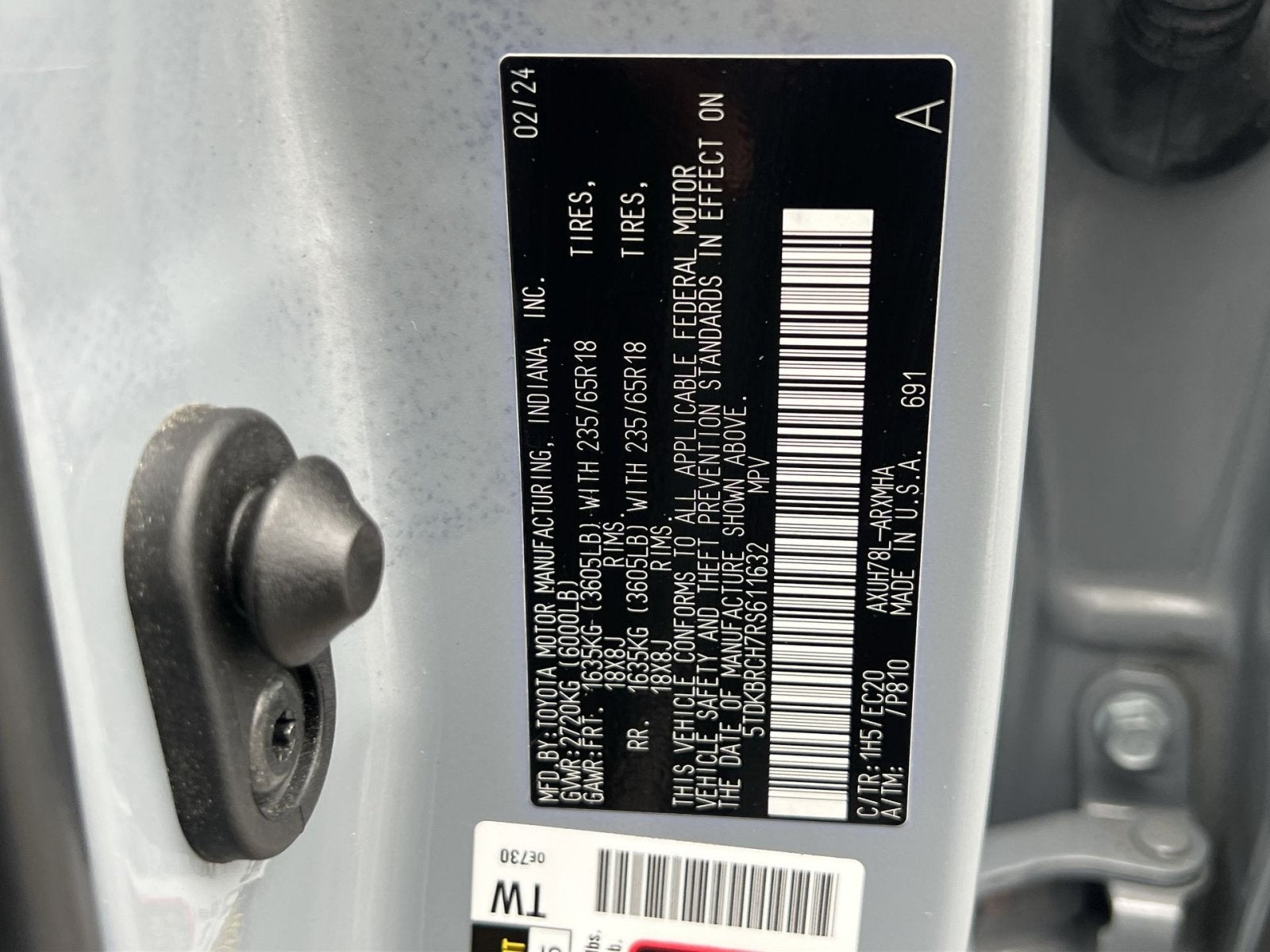 2024 Toyota Highlander Hybrid XLE