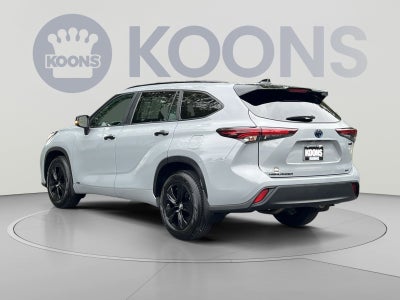 2024 Toyota Highlander Hybrid XLE