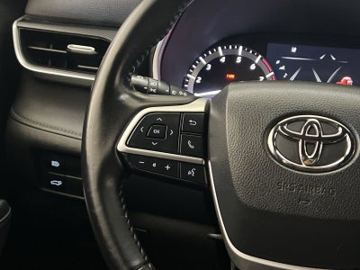 2023 Toyota Highlander XSE