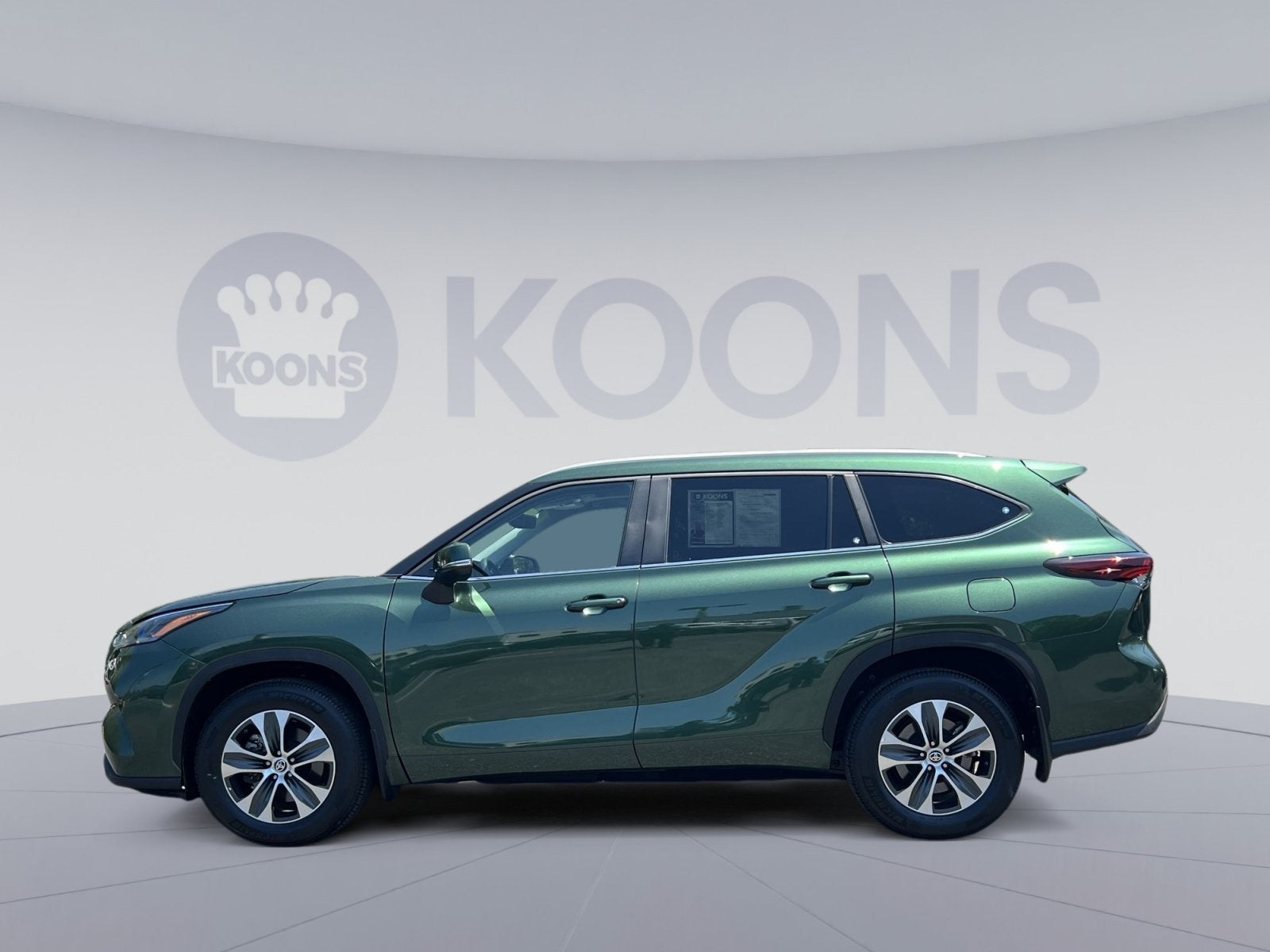 2024 Toyota Highlander XLE