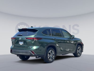 2024 Toyota Highlander XLE