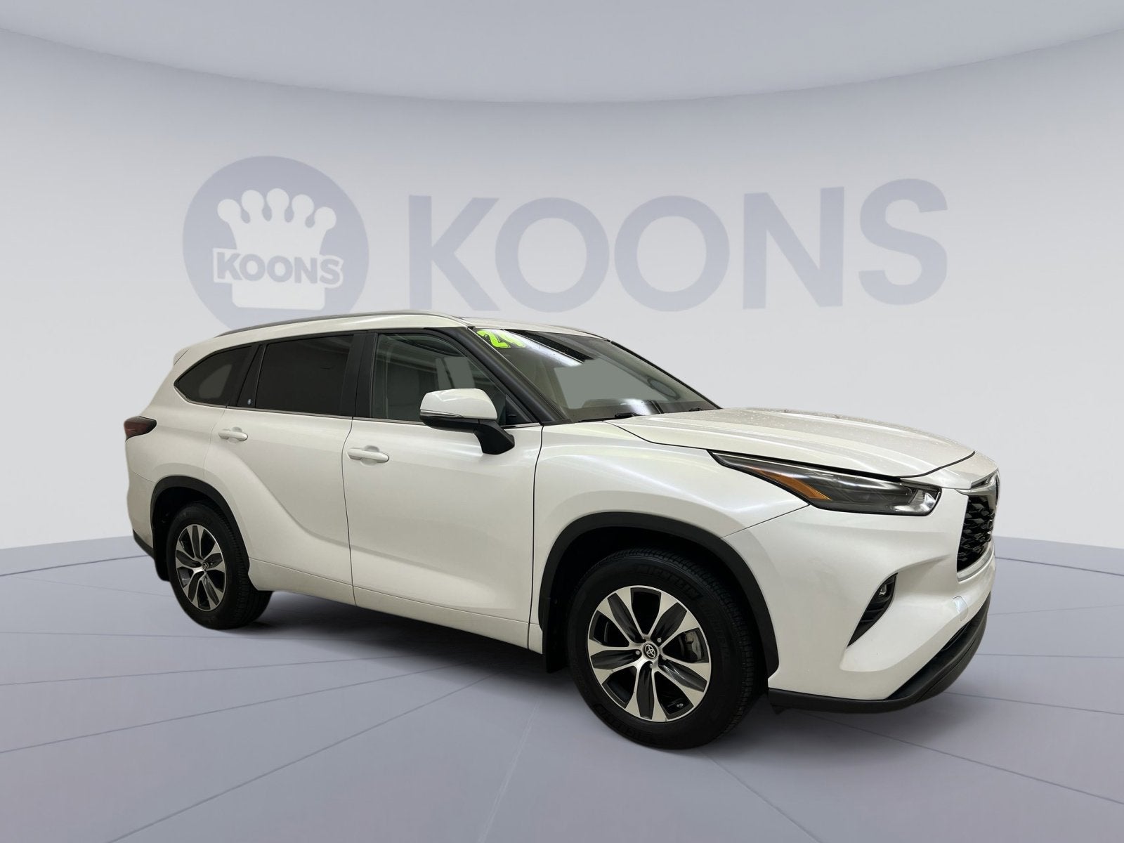 2024 Toyota Highlander XLE